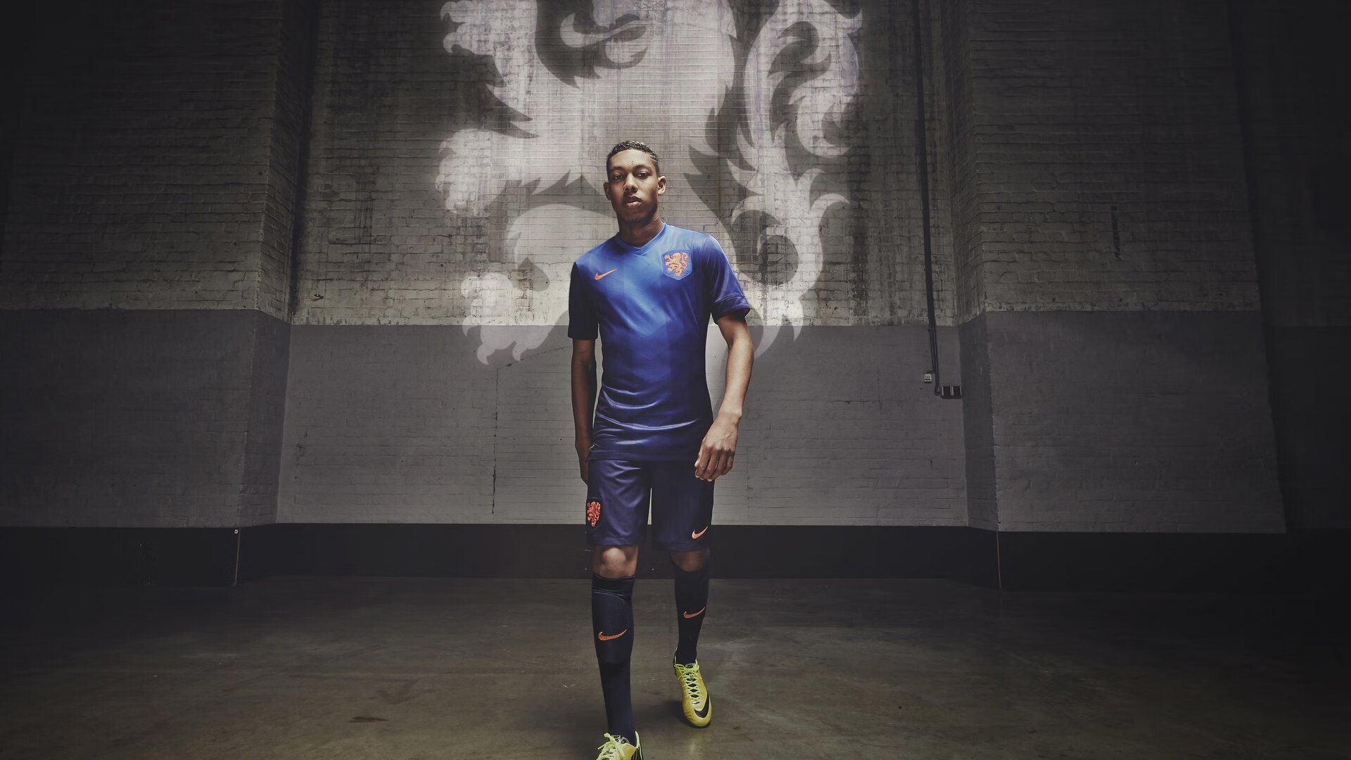 KAIYUNAPP-伊普斯维奇城锋线新援表现抢眼，伊普斯维奇地图